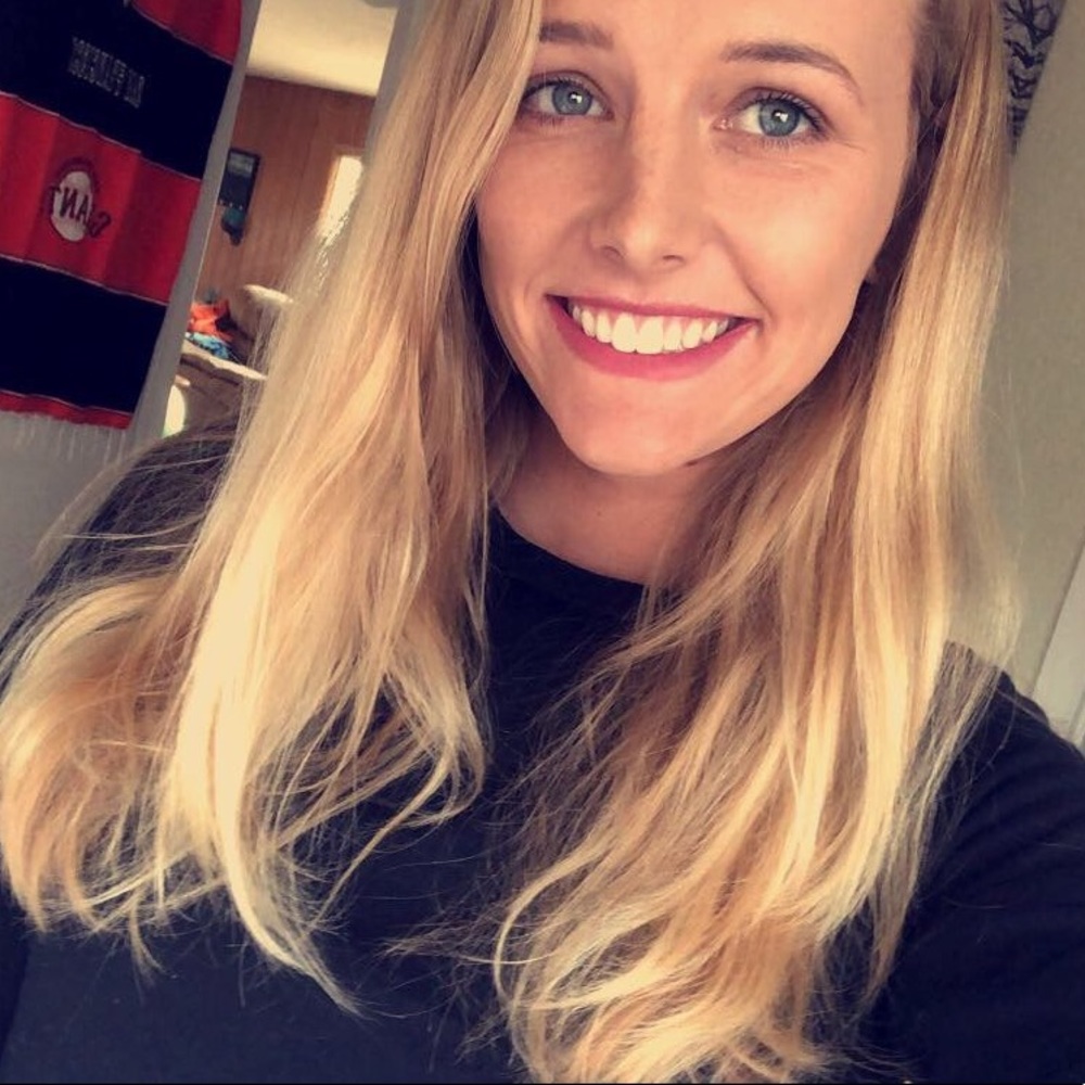 Meet your Posher, Téa